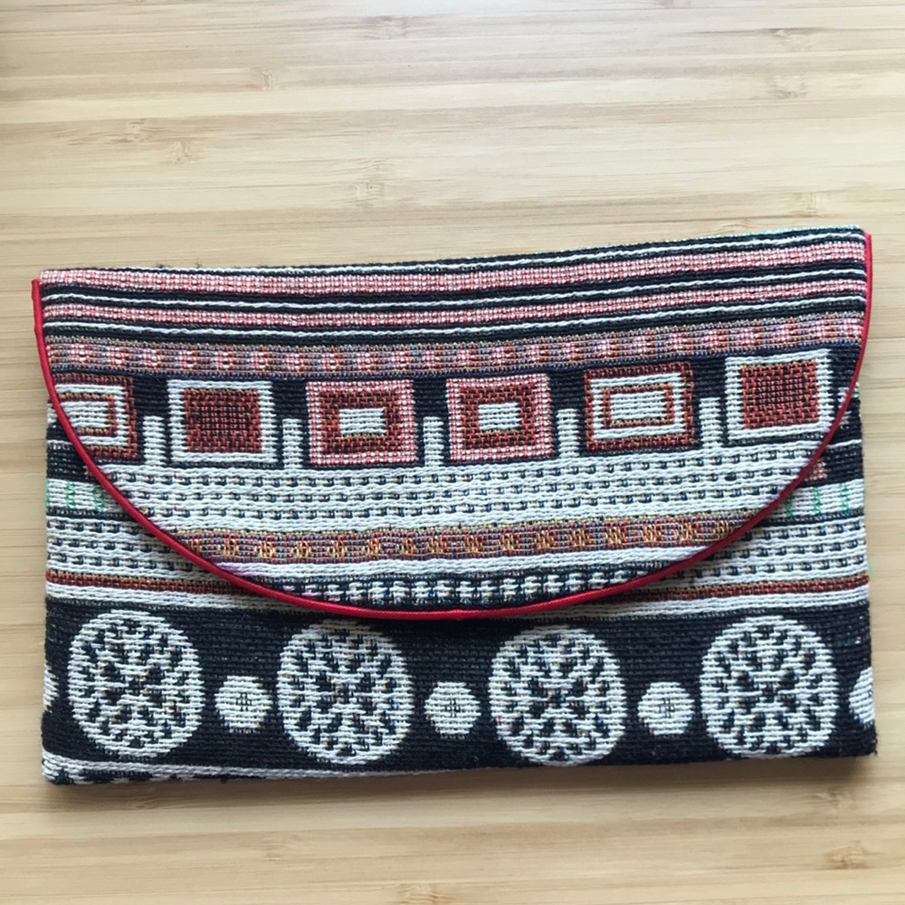 Woven Boho Ethnic Tribal Geo Clutch Purse